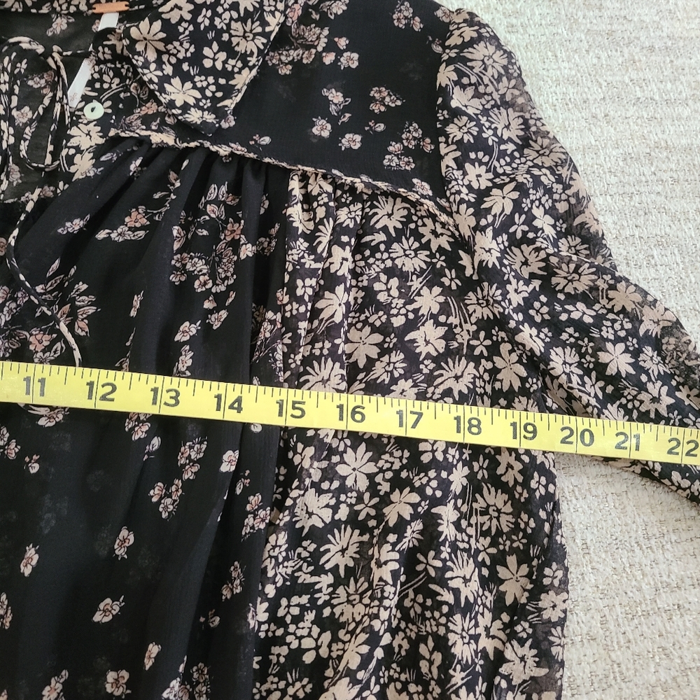 Free People Serena Floral Bell Sleeve Printed Blouse Black Multi Boho Sz Small - Picture 5 of 7